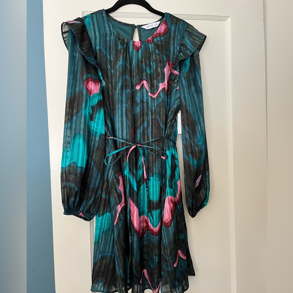 NWT Nine West Ruffle Sleeve Dress